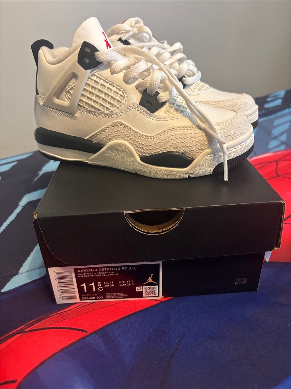 Jordan Kids' Sneakers in White and Black - Picture 1 of 7